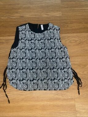 Ethnc 100% Cotton Black & White Patterned Sleeveless Blouse Top Women’s Size L